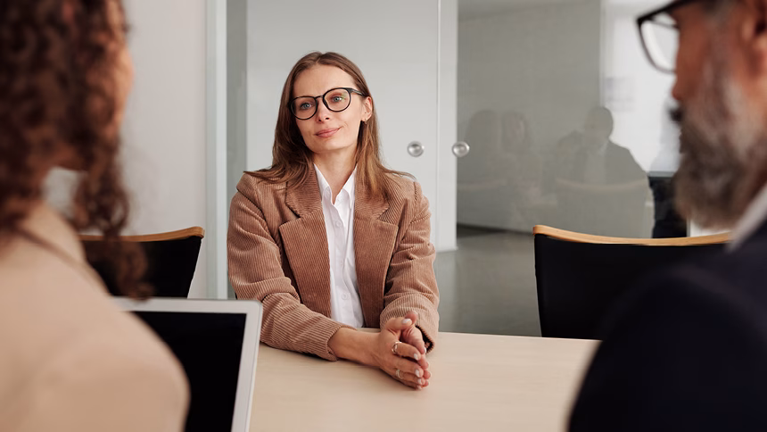 https://askewslegal.co/insights/business-defence/how-to-recession-proof-your-business